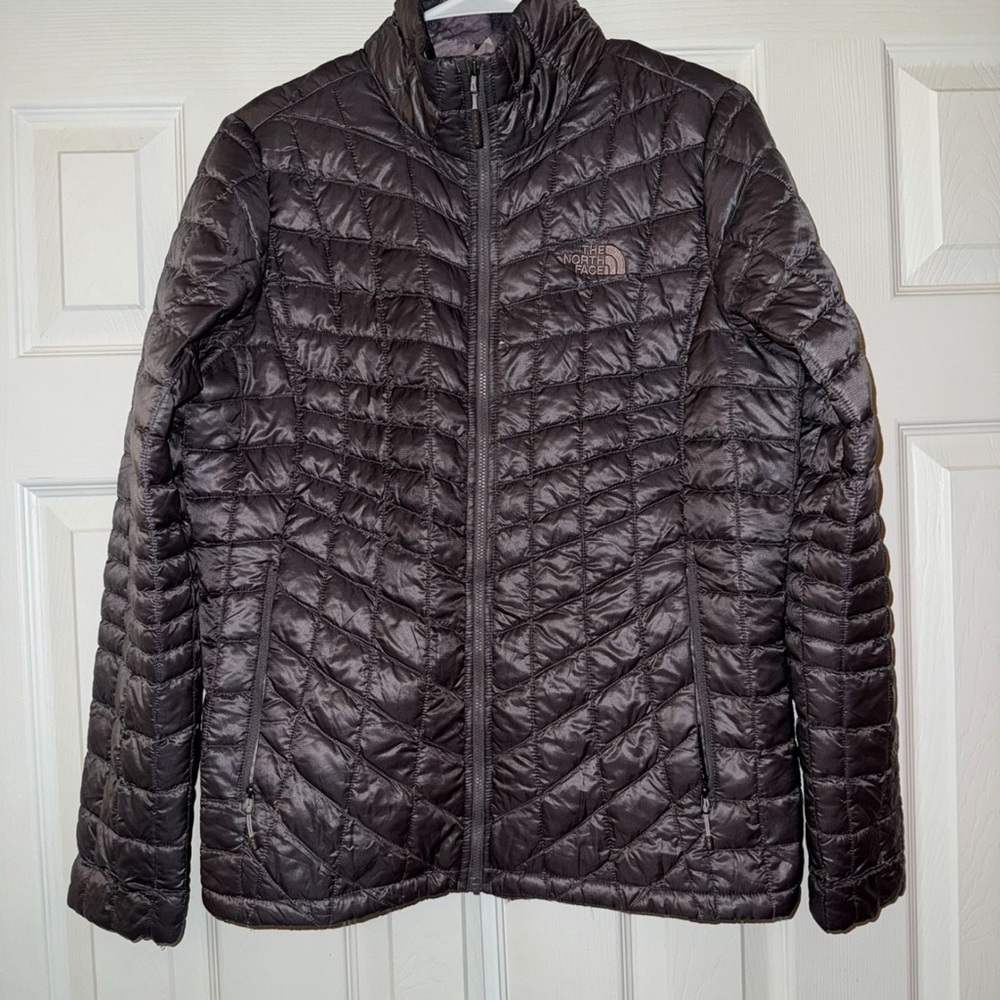 WOMENS MEDIUM NORTH FACE JACKET COAT